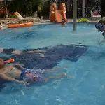 Отель Montebello 4*