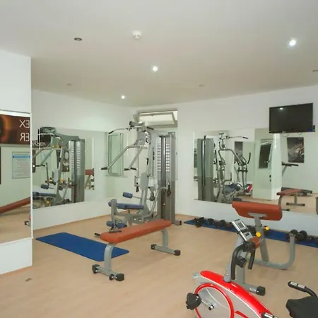 호텔 Montebello 4*