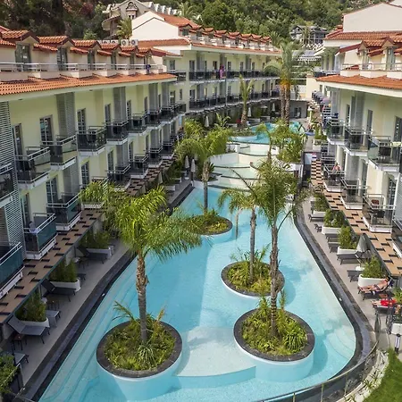 فندق Montebello 4*