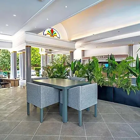Montebello 4* אולודניץ