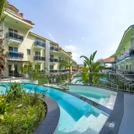 Montebello מלון 4*