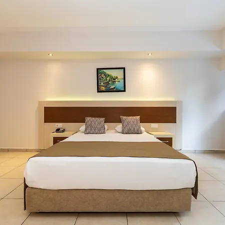 فندق Montebello 4*